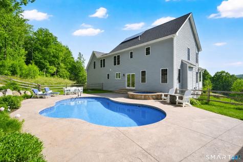 3 Windmill Lane Canton CT 06019