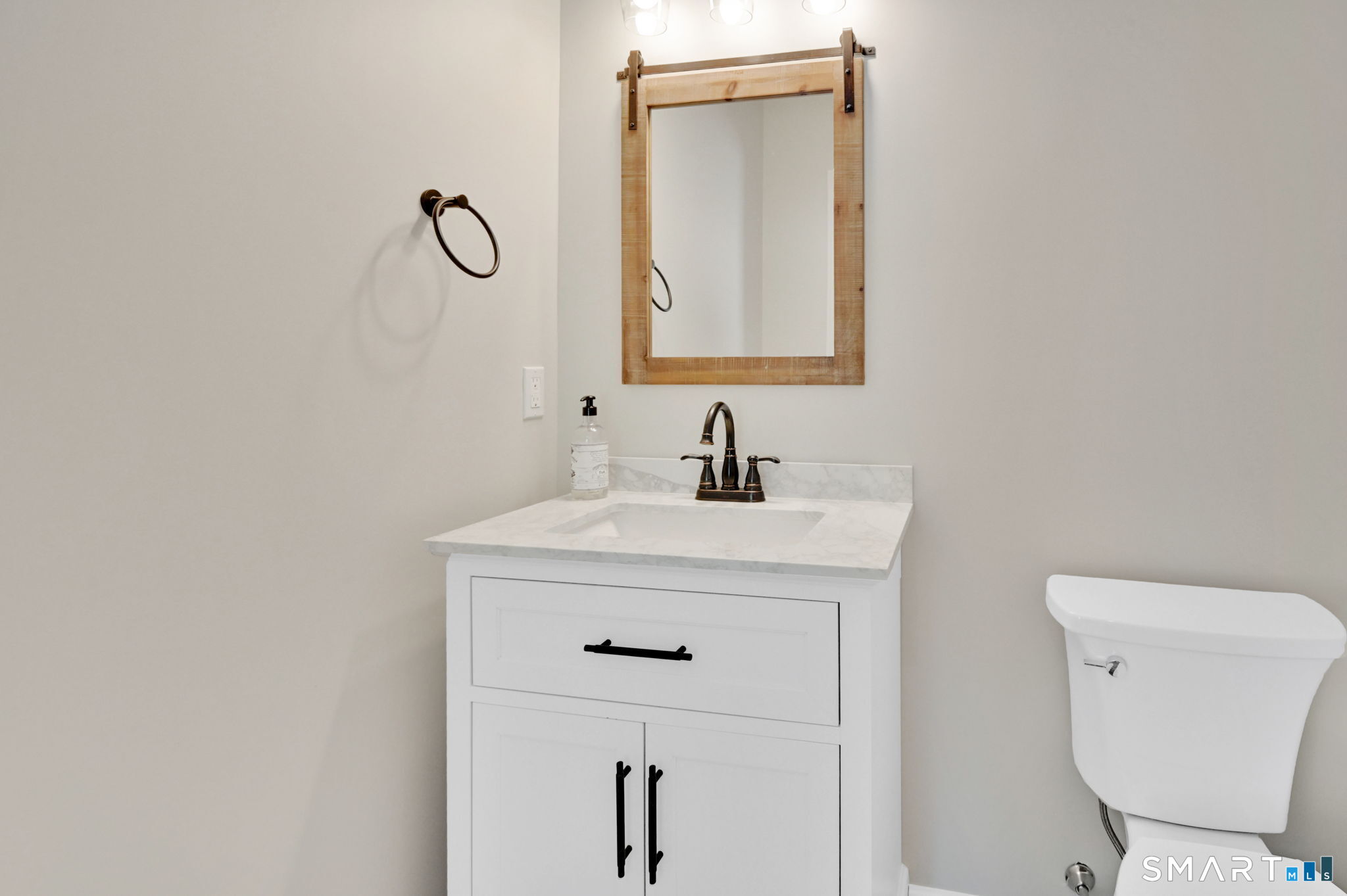 3 Windmill Lane Canton CT 06019