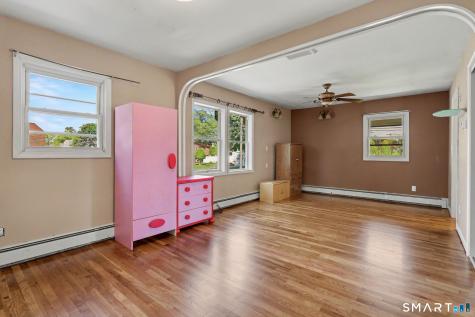 27 Karen Drive Norwalk CT 06851