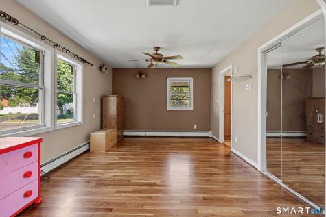 27 Karen Drive Norwalk CT 06851