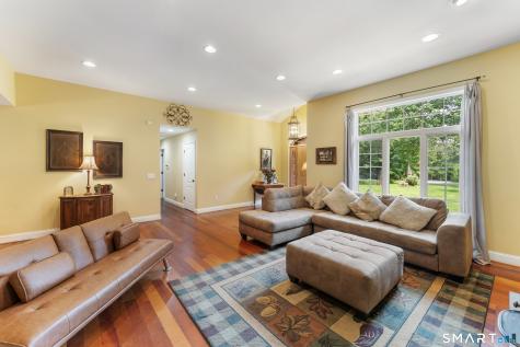 3 Jason Heights Thompson CT 06277