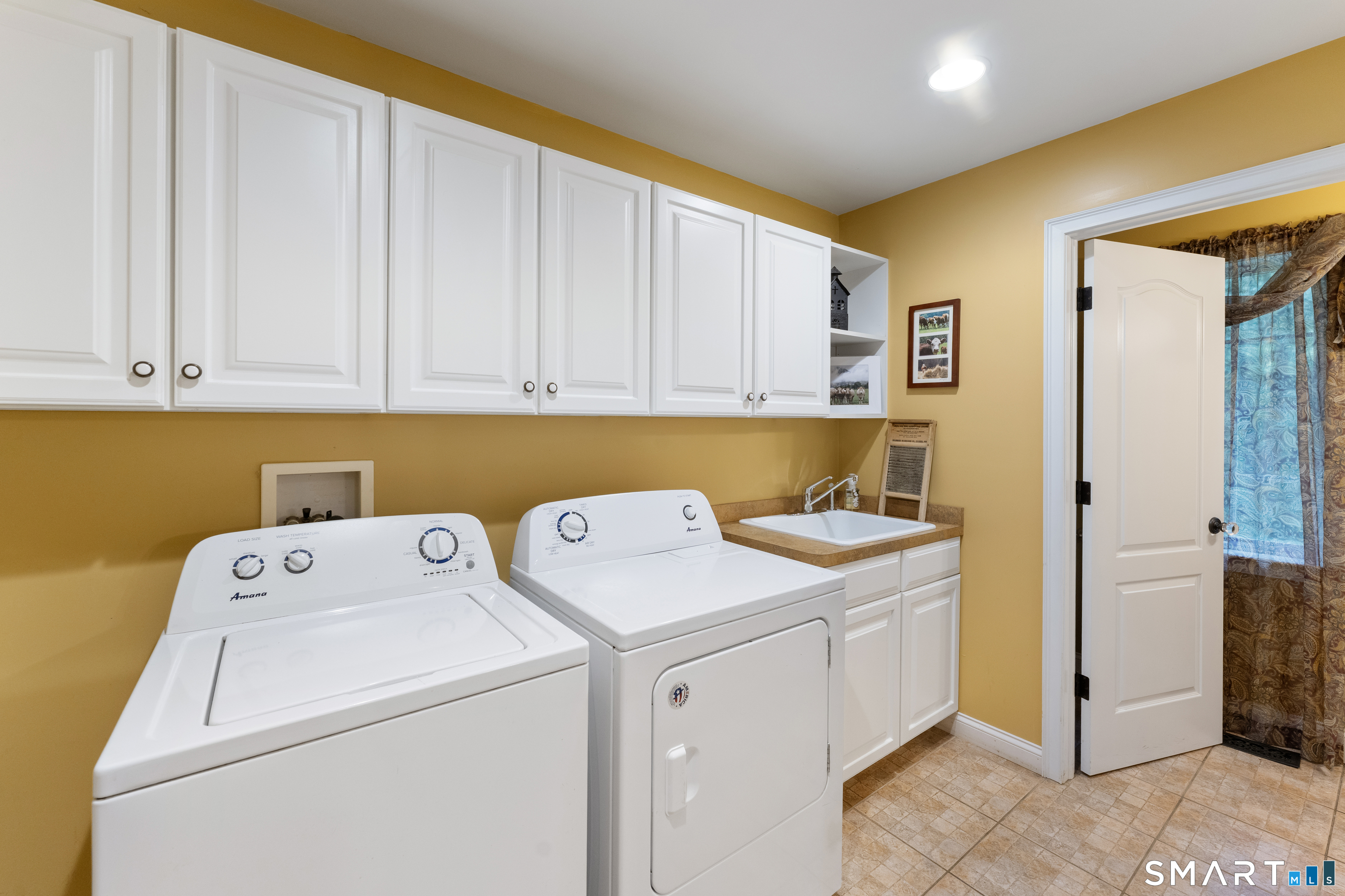 3 Jason Heights Thompson CT 06277