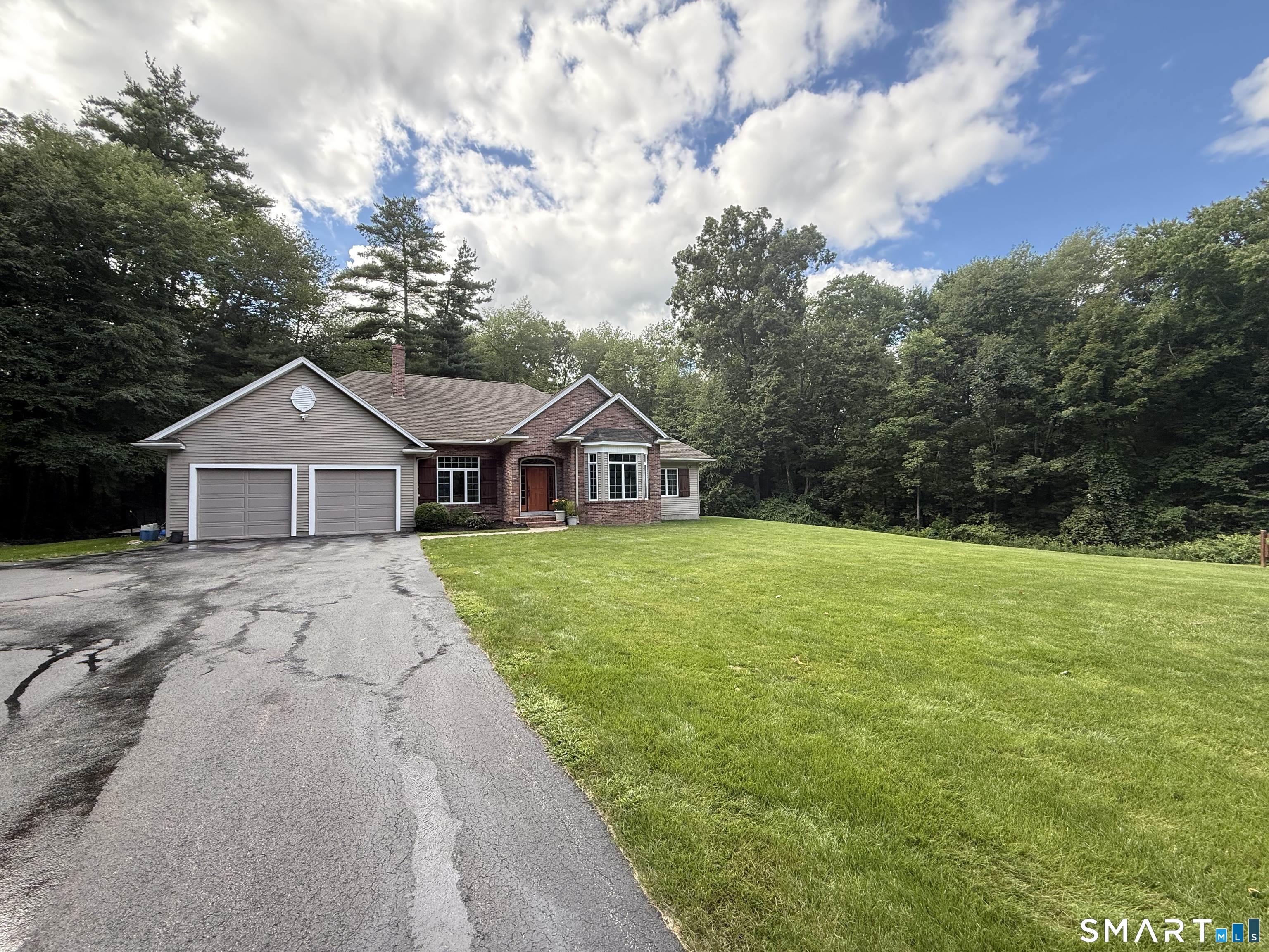 3 Jason Heights Thompson CT 06277