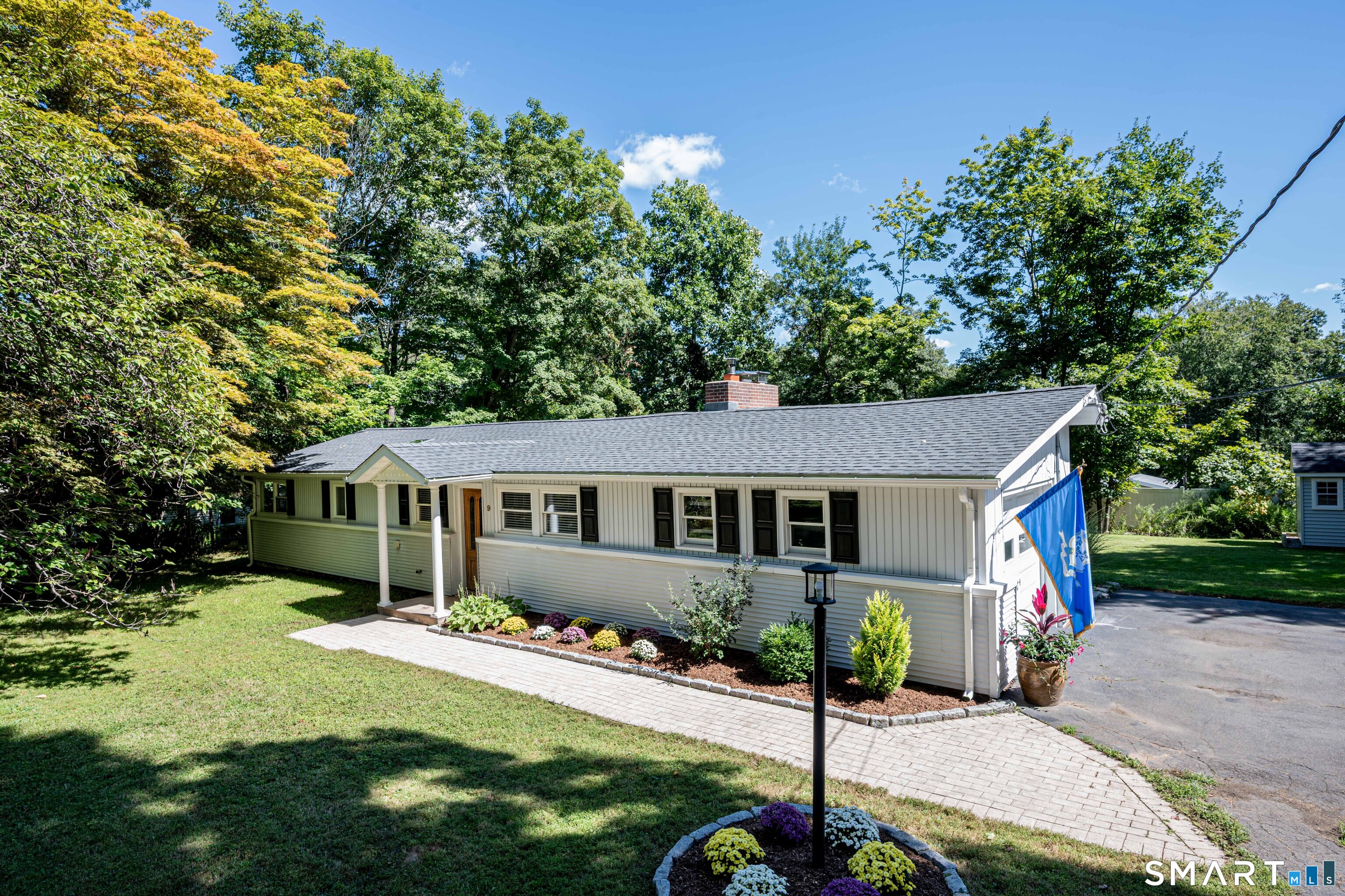 9 Old Hickory Hill Lane Branford CT 06405