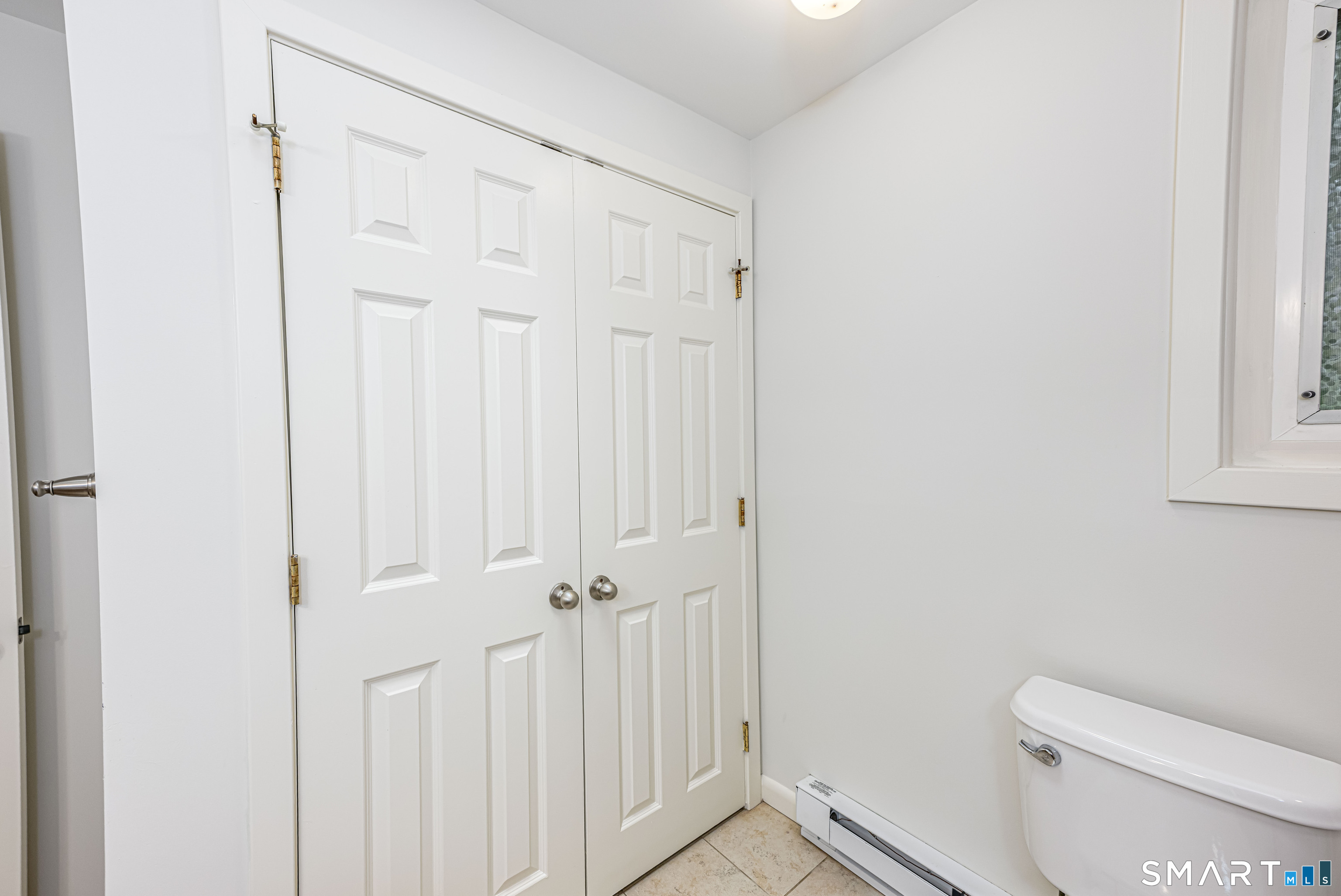 9 Old Hickory Hill Lane Branford CT 06405