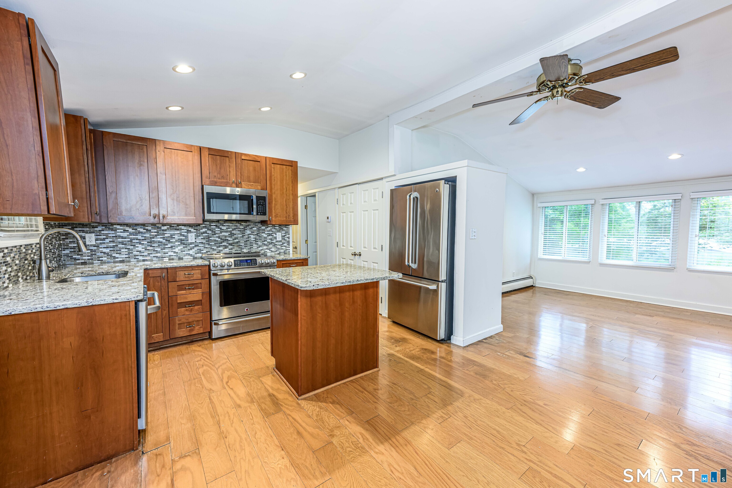 9 Old Hickory Hill Lane Branford CT 06405