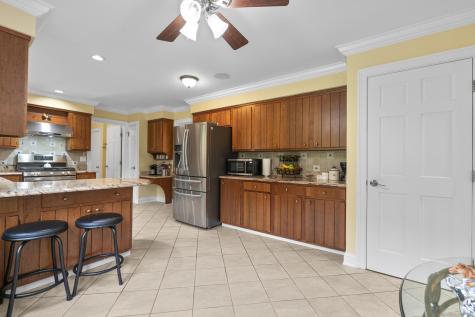 14 East Gate Road Danbury CT 06810