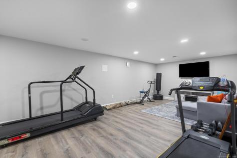 14 East Gate Road Danbury CT 06810