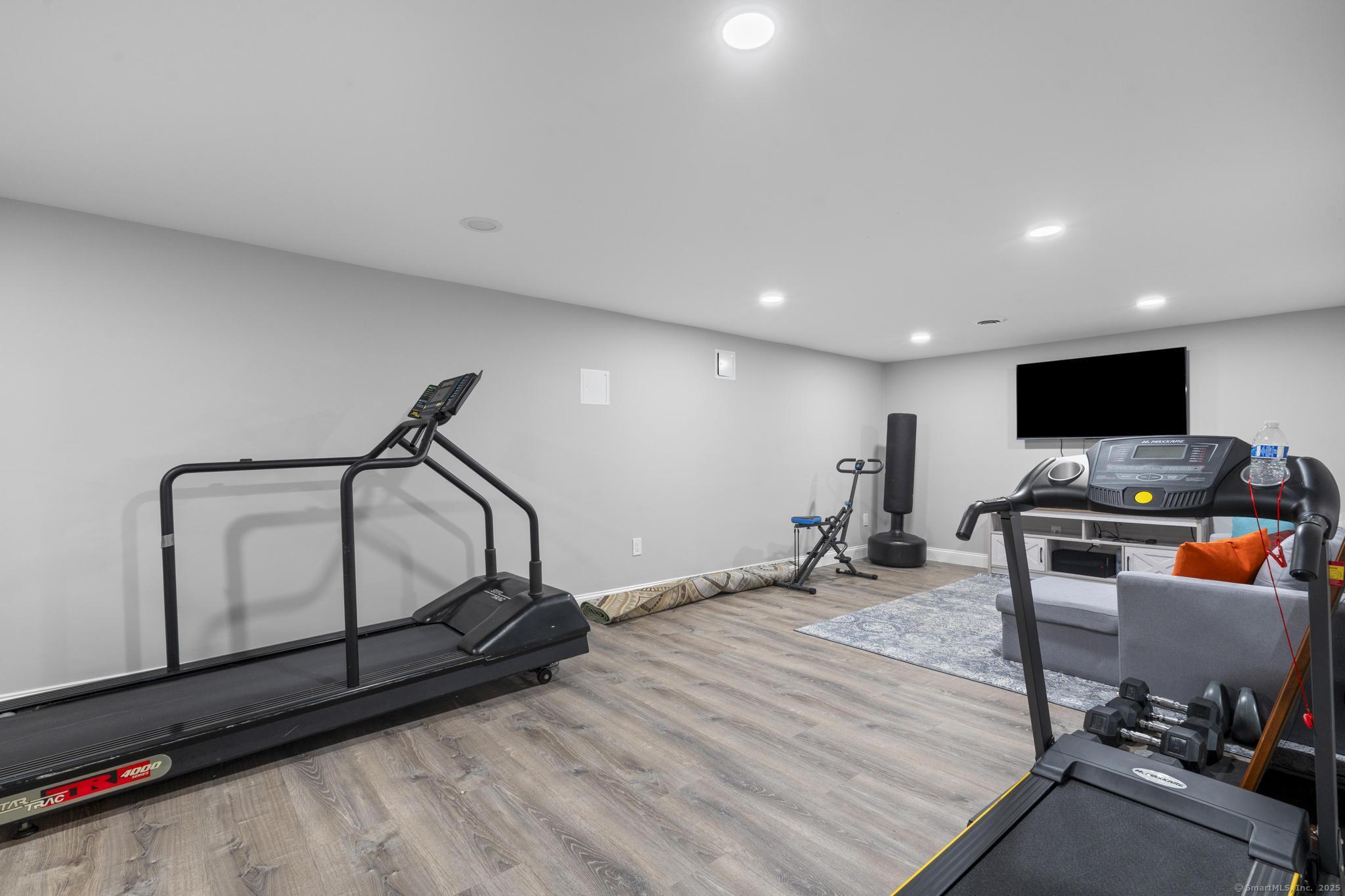 14 East Gate Road Danbury CT 06810