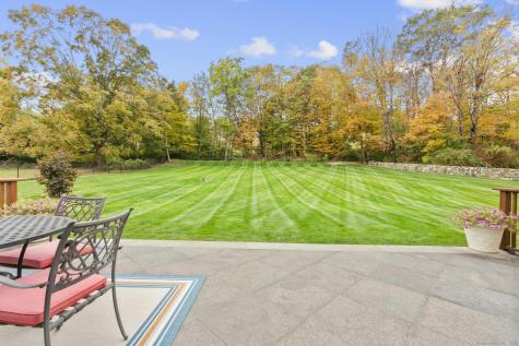 14 East Gate Road Danbury CT 06810