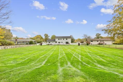 14 East Gate Road Danbury CT 06810