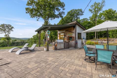 8 Bobcat Lane Warren CT 06754