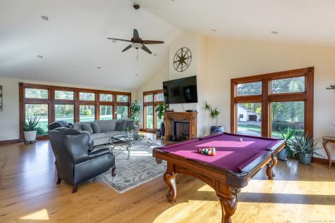 8 Bobcat Lane Warren CT 06754