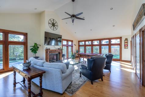 8 Bobcat Lane Warren CT 06754