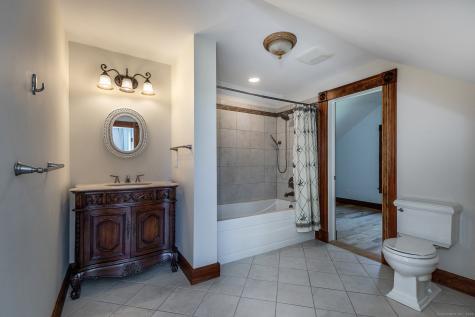 8 Bobcat Lane Warren CT 06754