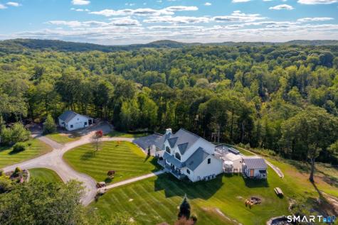 8 Bobcat Lane Warren CT 06754
