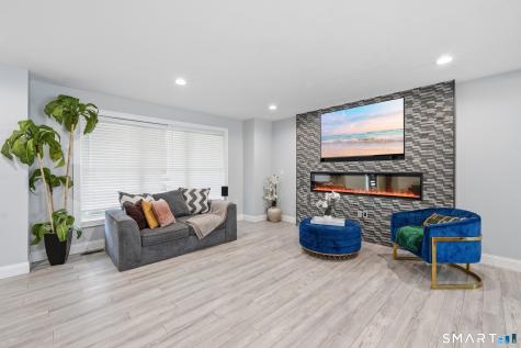 38 Madison Avenue Thompson CT 06277