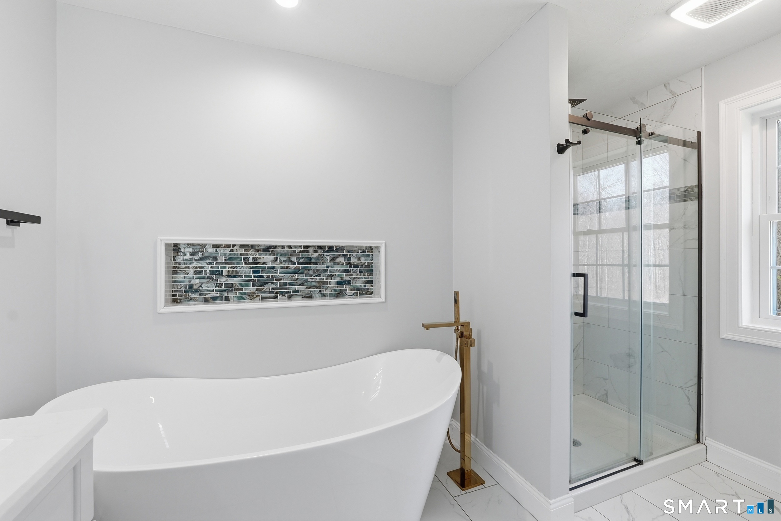 38 Madison Avenue Thompson CT 06277
