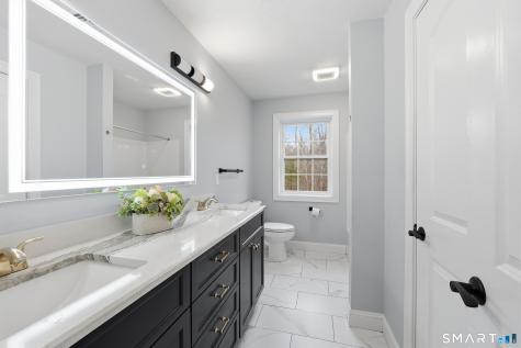 38 Madison Avenue Thompson CT 06277