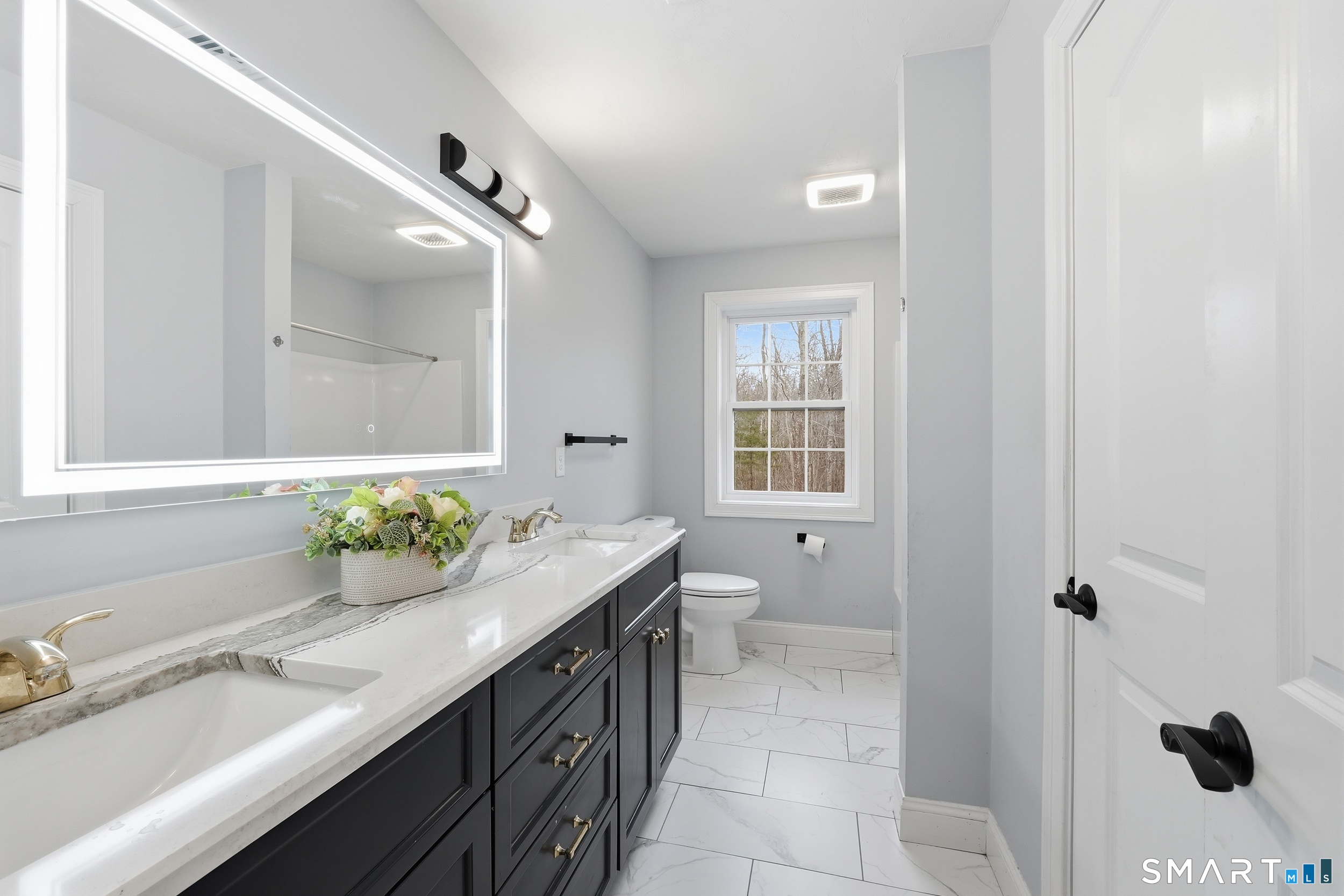 38 Madison Avenue Thompson CT 06277