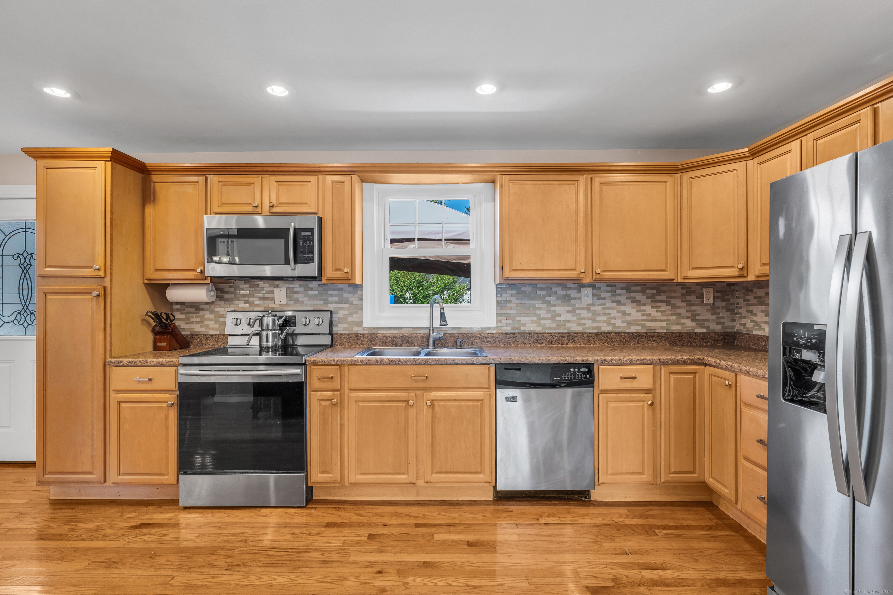64 Dohm Avenue Guilford CT 06437