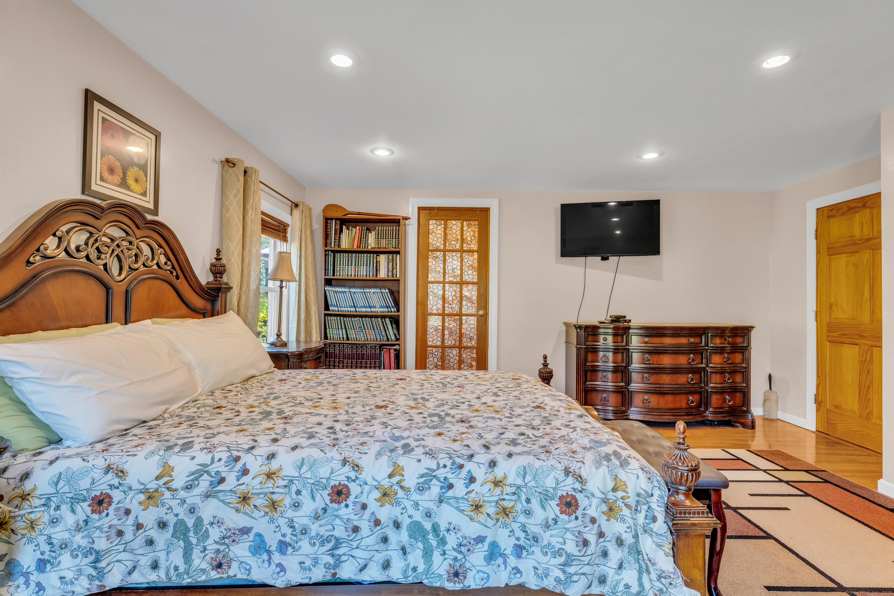 64 Dohm Avenue Guilford CT 06437