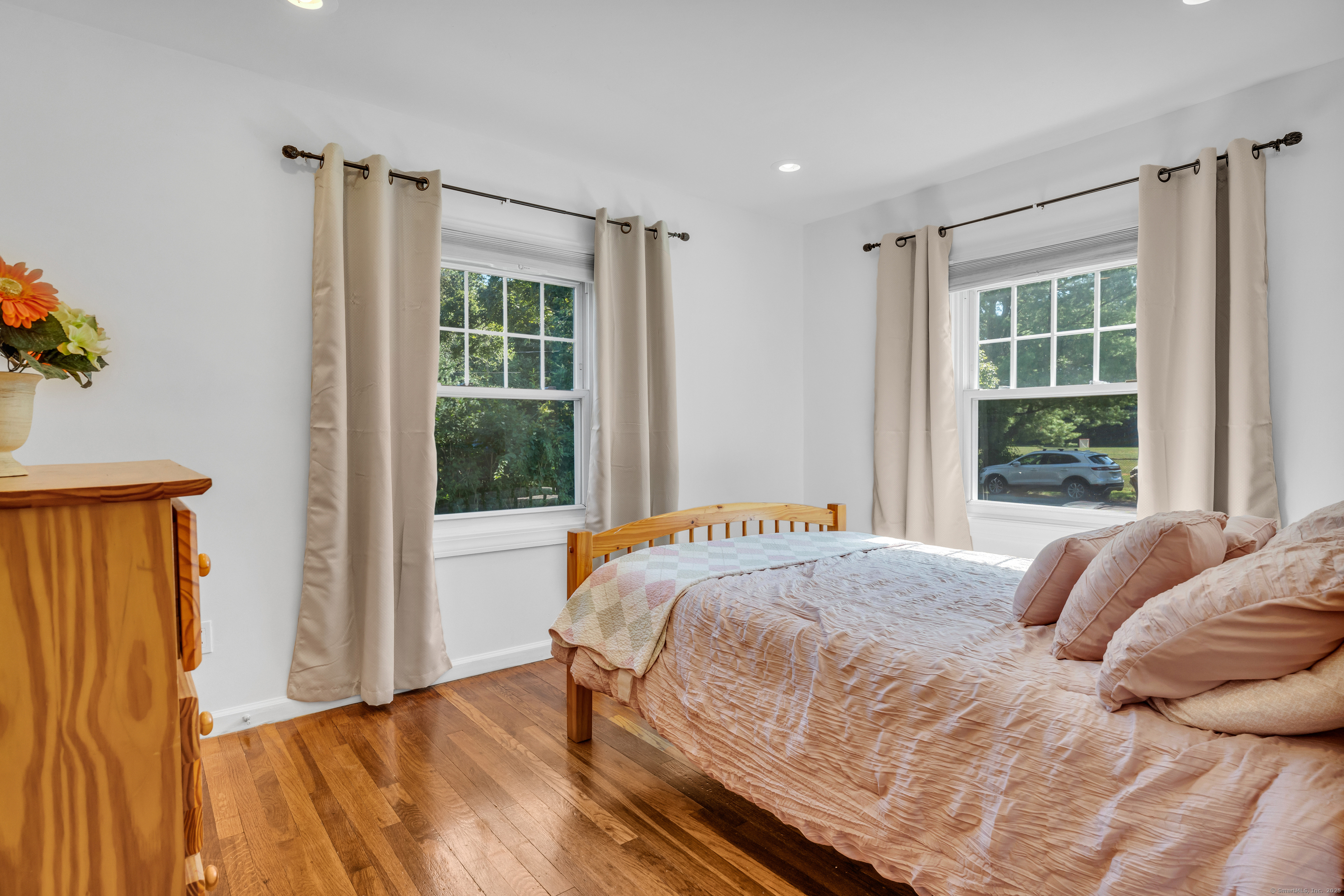 64 Dohm Avenue Guilford CT 06437