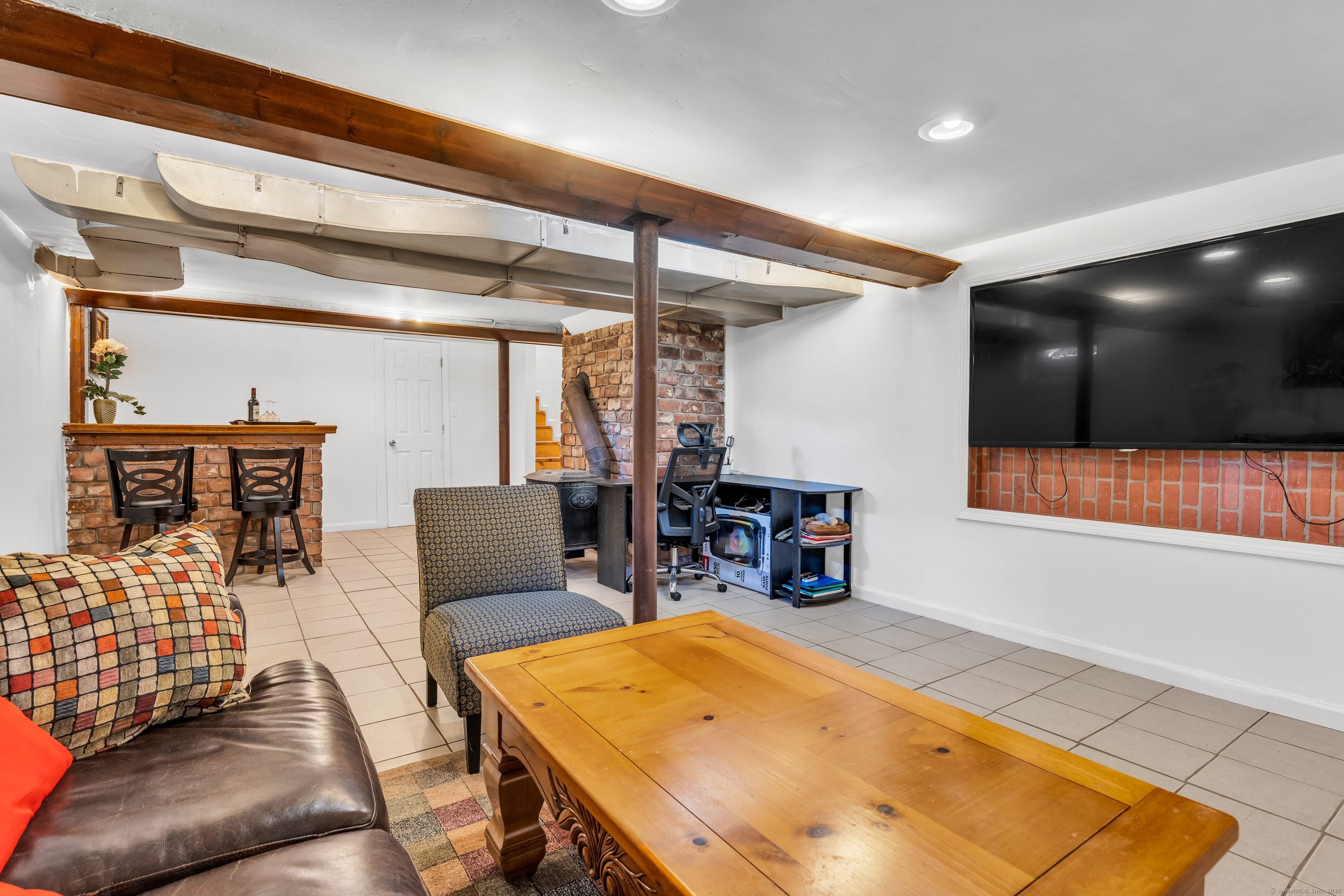64 Dohm Avenue Guilford CT 06437