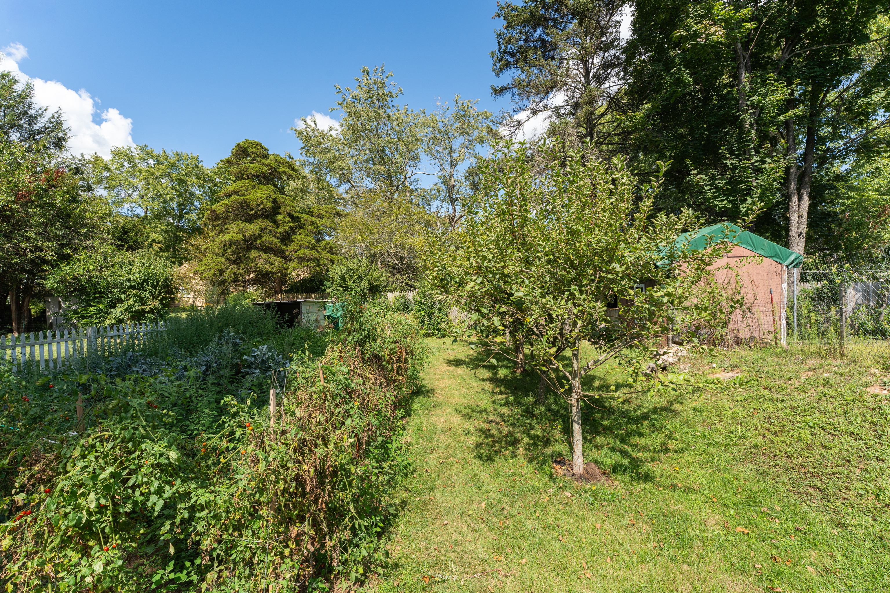 64 Dohm Avenue Guilford CT 06437