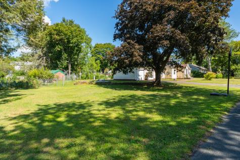 64 Dohm Avenue Guilford CT 06437