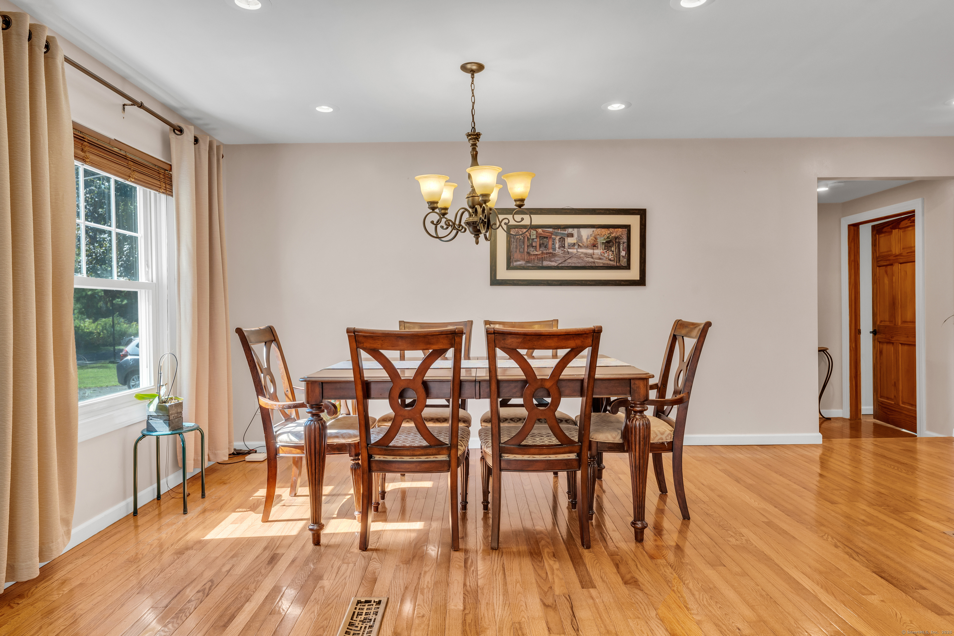 64 Dohm Avenue Guilford CT 06437