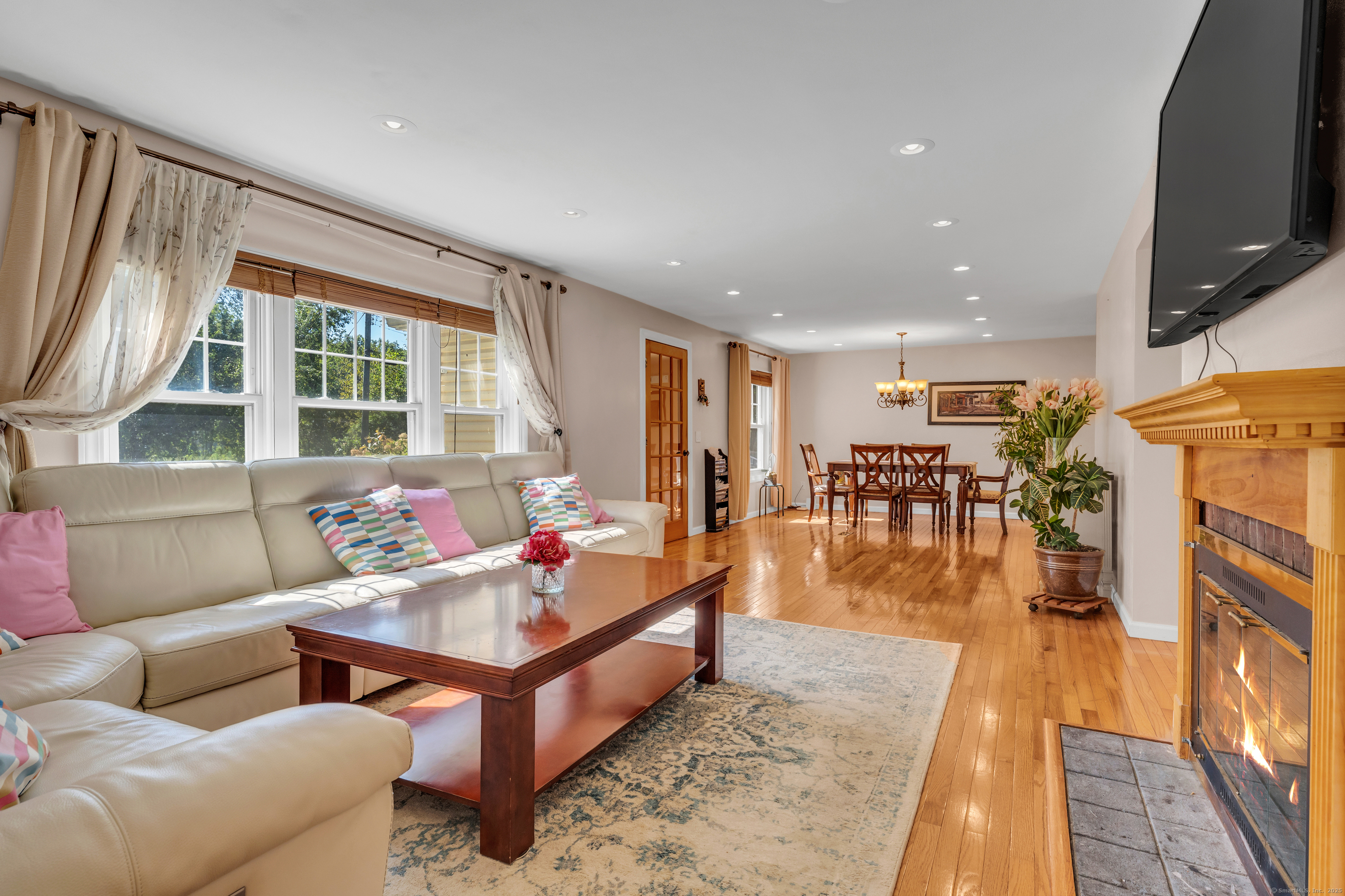 64 Dohm Avenue Guilford CT 06437