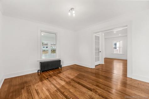 123 Harlem Avenue Bridgeport CT 06606