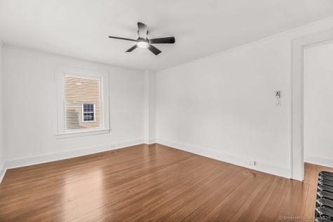 123 Harlem Avenue Bridgeport CT 06606