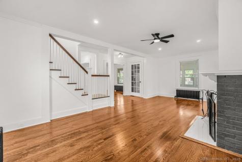 123 Harlem Avenue Bridgeport CT 06606