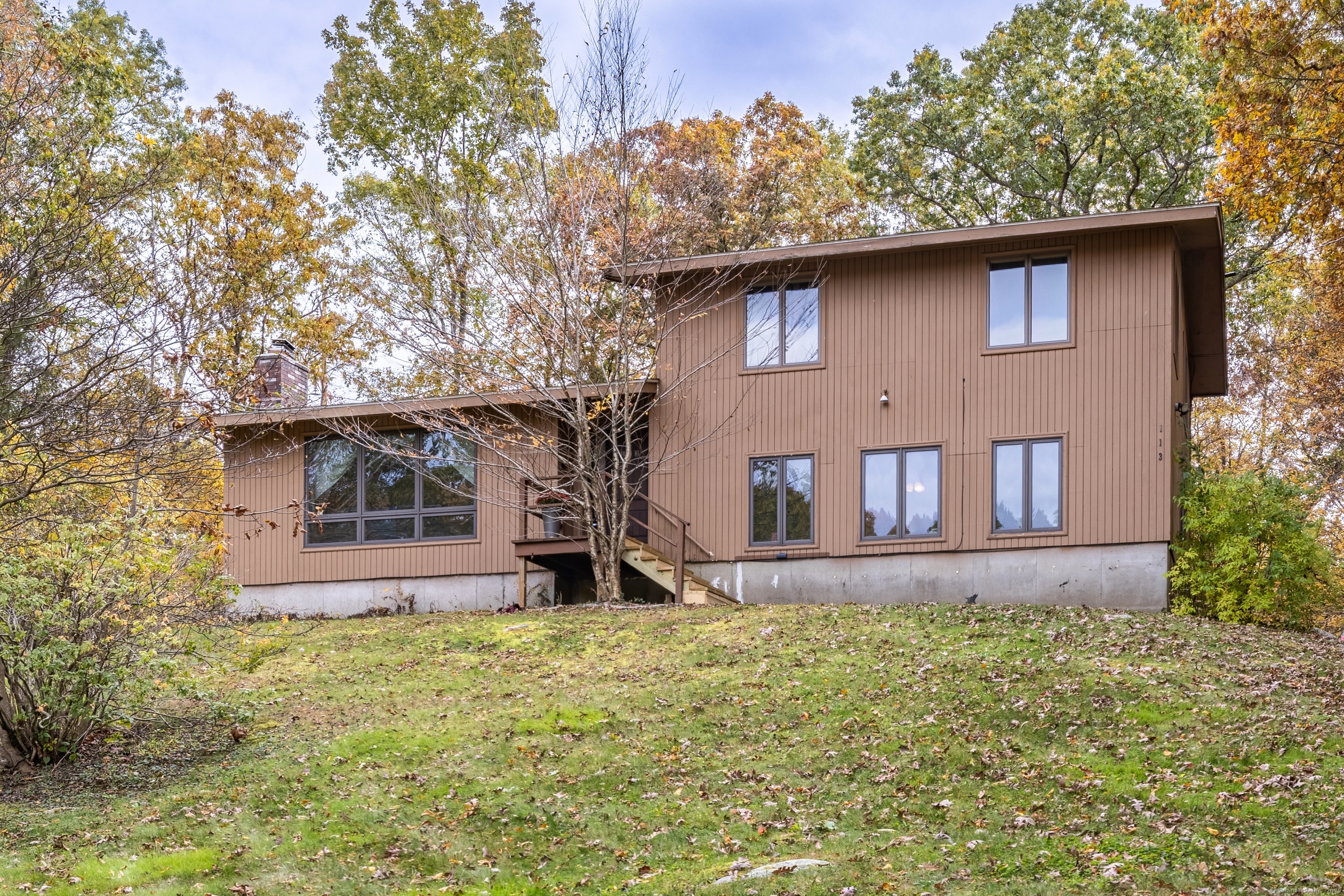 113 Hillyndale Road Mansfield CT 06268