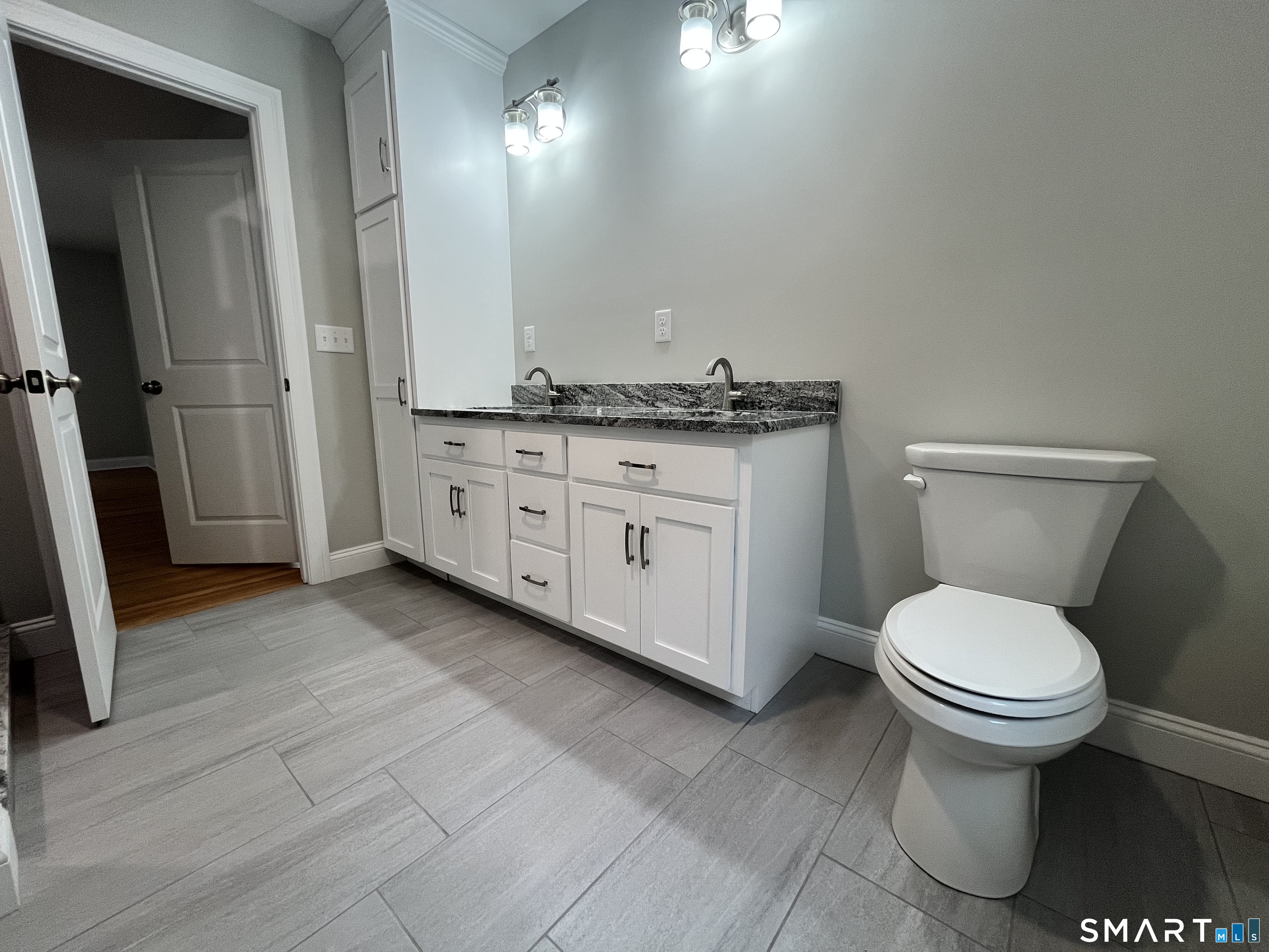 2 Town Line Drive East Hampton CT 06424