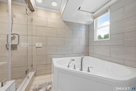 649 Maple Avenue Cheshire CT 06410