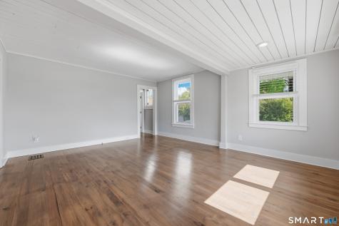 649 Maple Avenue Cheshire CT 06410