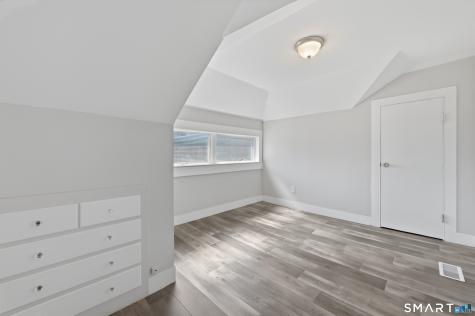 649 Maple Avenue Cheshire CT 06410