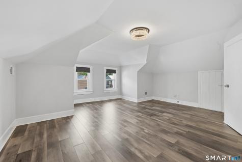 649 Maple Avenue Cheshire CT 06410