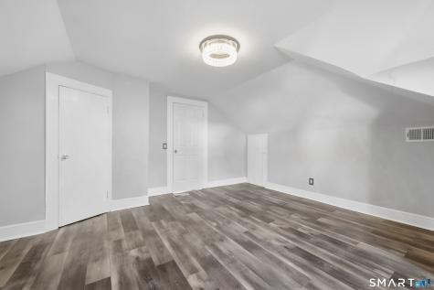 649 Maple Avenue Cheshire CT 06410