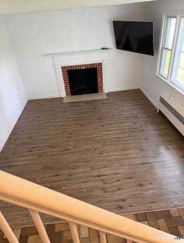 13 Midian Avenue Windsor CT 06095