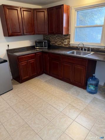 13 Midian Avenue Windsor CT 06095