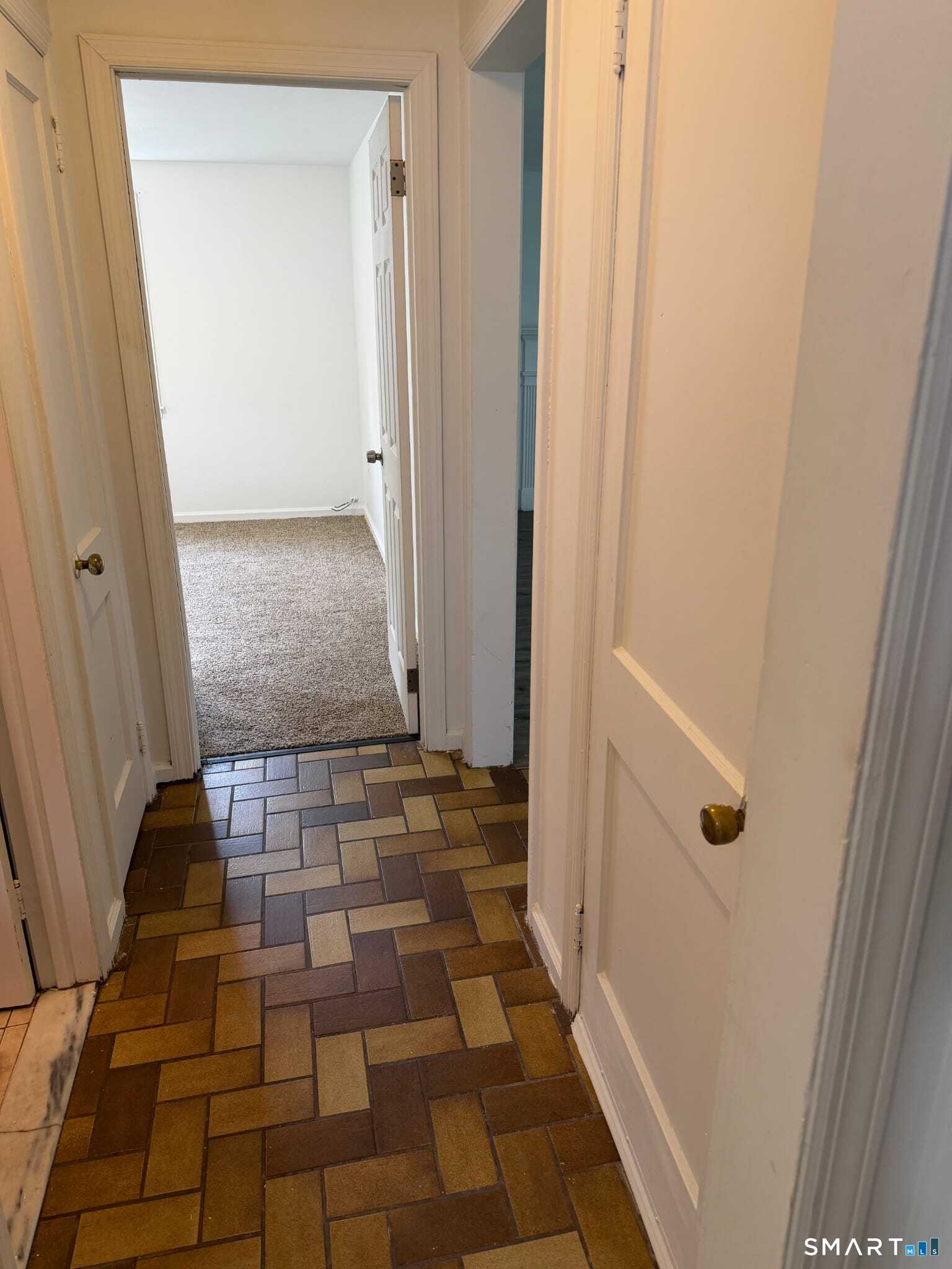 13 Midian Avenue Windsor CT 06095