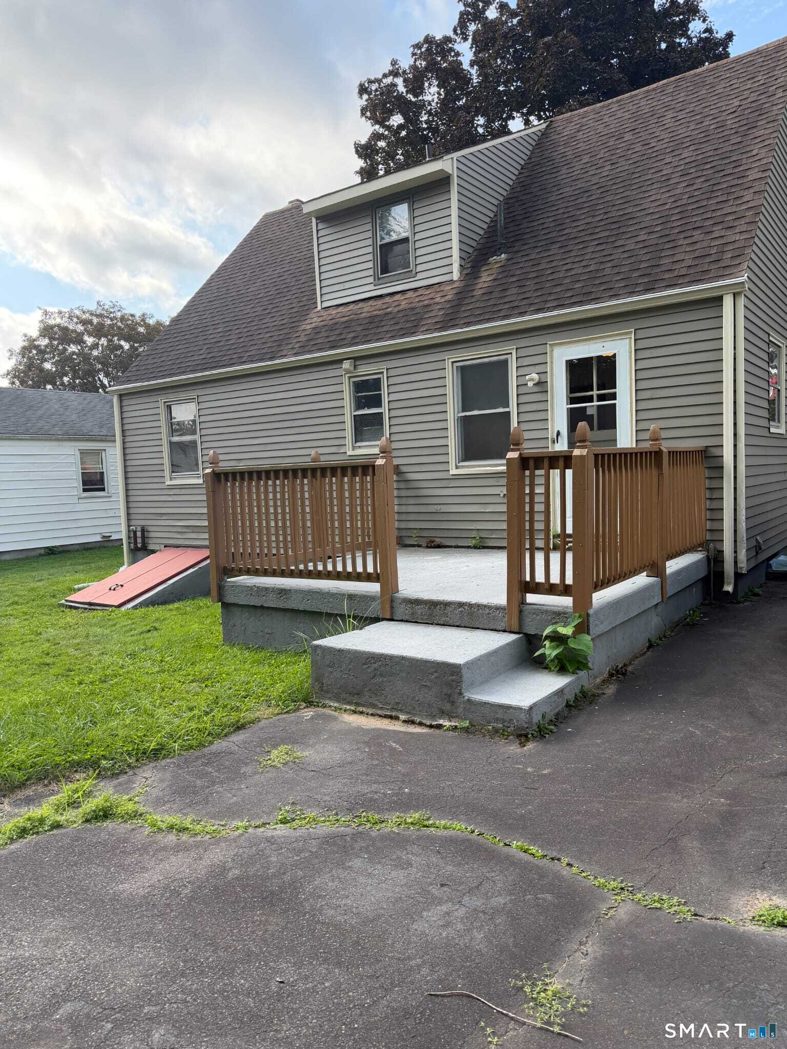 13 Midian Avenue Windsor CT 06095