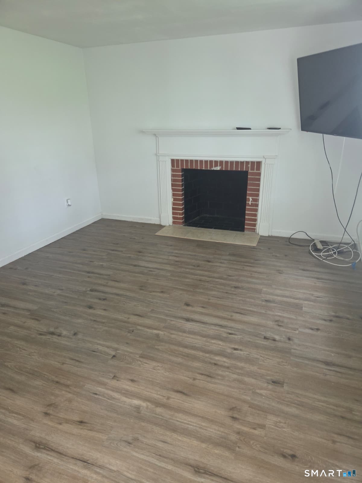 13 Midian Avenue Windsor CT 06095