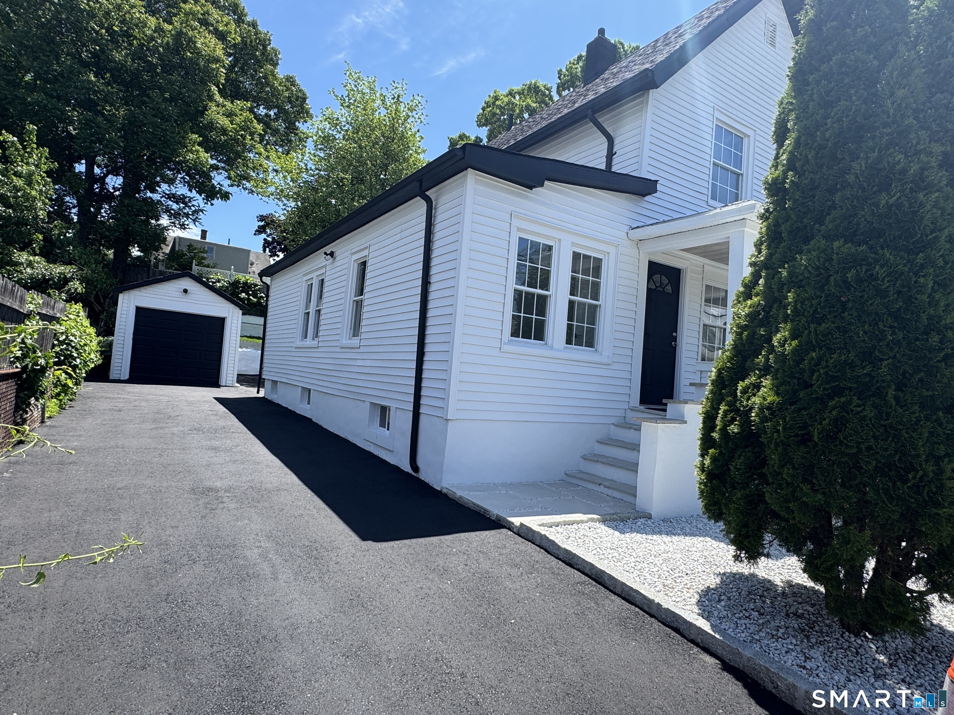 202 Goddard Avenue Bridgeport CT 06610