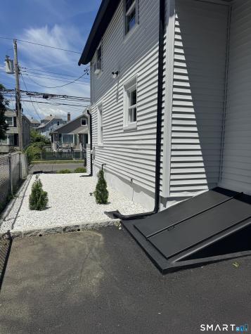 202 Goddard Avenue Bridgeport CT 06610