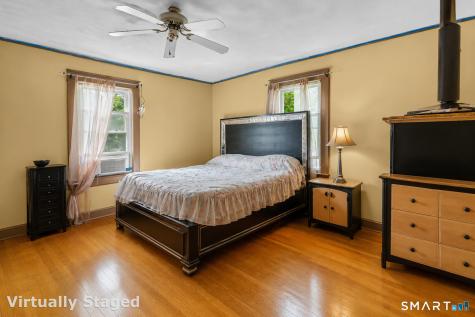 242 Crystal Avenue New London CT 06320